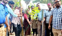 মান্দায় কিশোর শহীদ রাসেলকে স্মরণে এক শহীদ, এক বৃক্ষ, কর্মসূচির উদ্বোধন